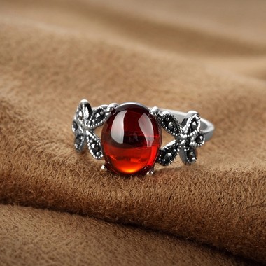 RED GARNET STERLING SILVER RING - BUTTERFLY